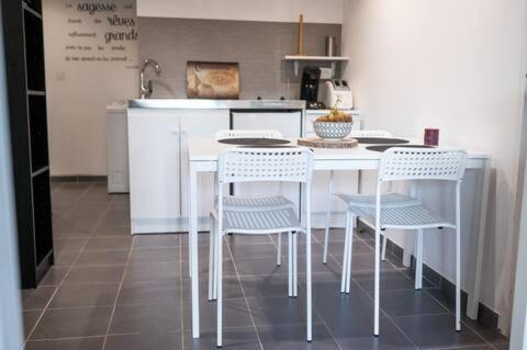 Appartement Le Jutini Caunes-Minervois Buitenkant foto